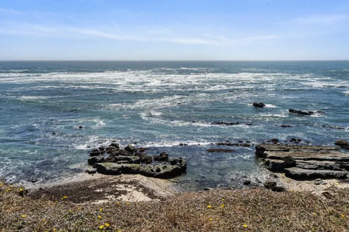 180 Arbor Lane, Moss Beach, California 94038