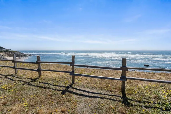 180 Arbor Lane, Moss Beach, California 94038