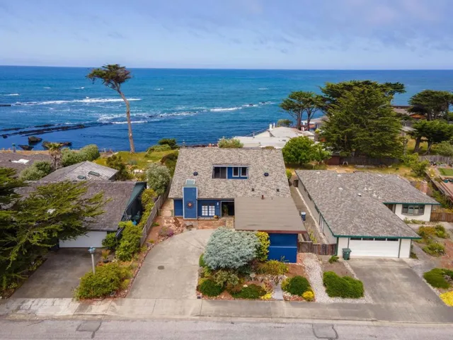180 Arbor Lane, Moss Beach, California 94038