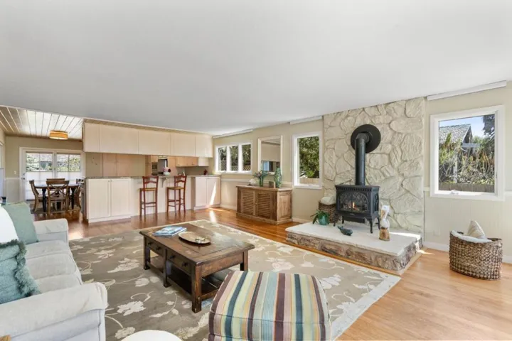 180 Arbor Lane, Moss Beach, California 94038