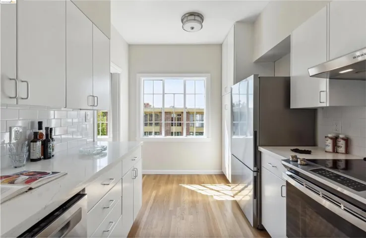5301 Broadway Ter, Oakland, California 94618