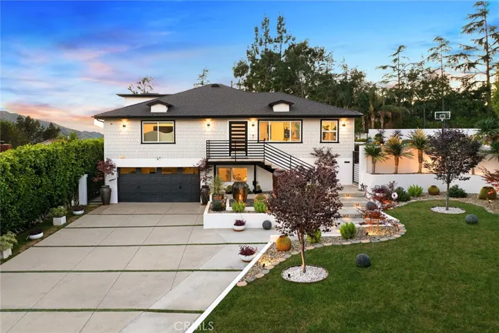 5129 New York Avenue, La Crescenta, California 91214