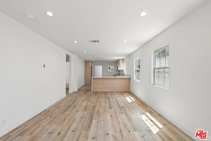 3748 Veteran Avenue, Los Angeles, California 90034