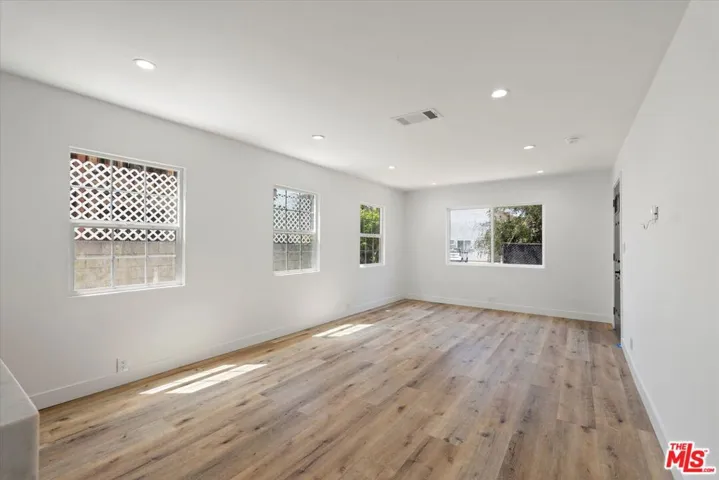 3748 Veteran Avenue, Los Angeles, California 90034