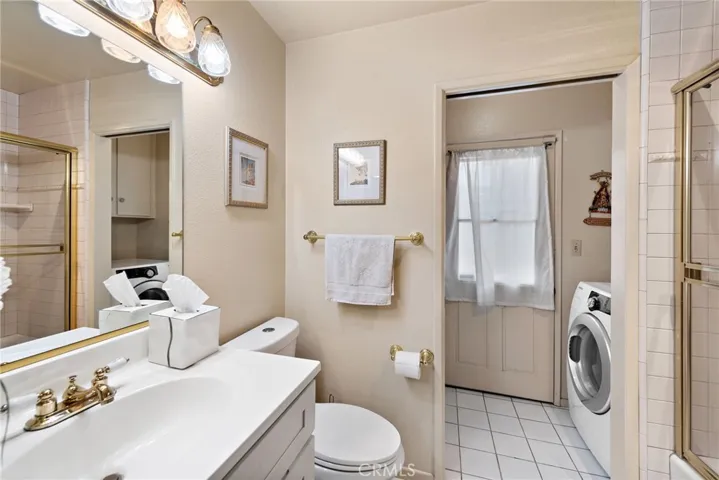 Guest bath & Laundry