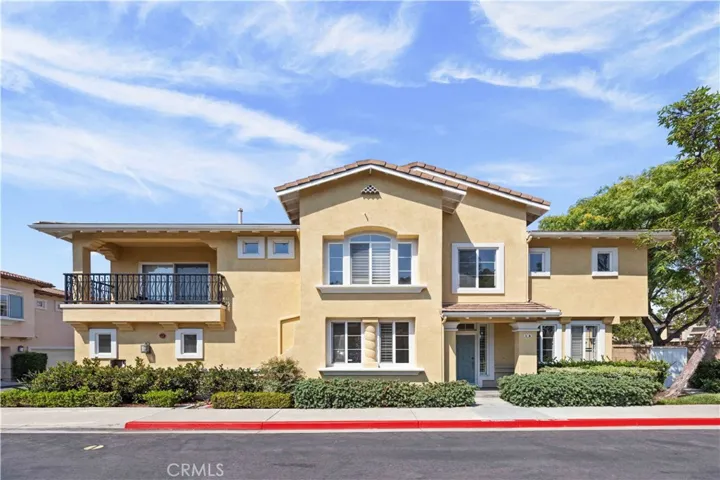 16 Carnation, Irvine, California 92618