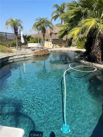 Another pool view.