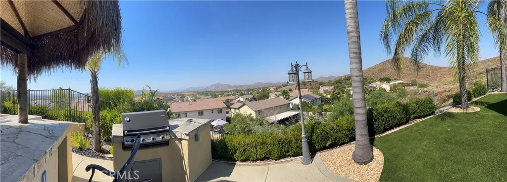Pano city and Mountain View (270 degree).