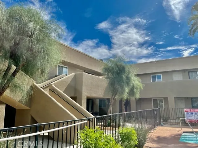 44220 San Pablo Avenue 6, Palm Desert, California 92260