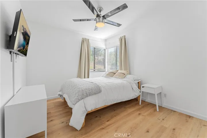 28 Country Mile Road, Phillips Ranch, California 91766