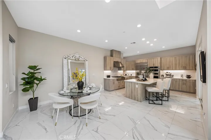 270 Edna Pkwy, Lake Forest, California 92630