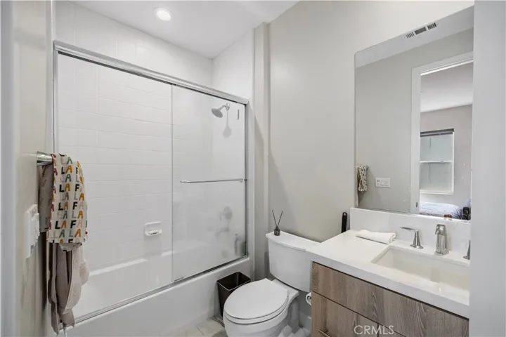 270 Edna Pkwy, Lake Forest, California 92630