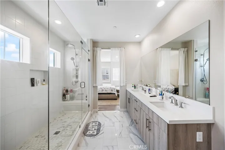 270 Edna Pkwy, Lake Forest, California 92630