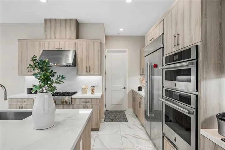 270 Edna Pkwy, Lake Forest, California 92630