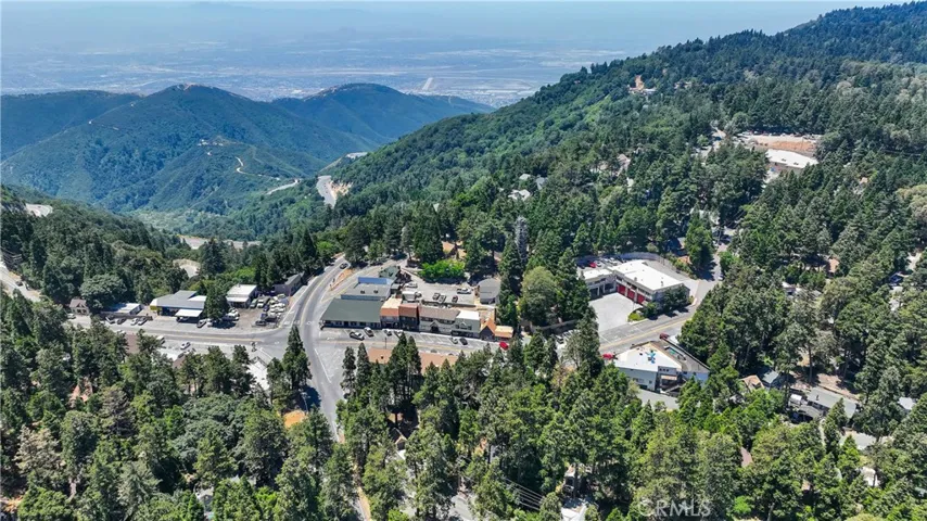 705 Cedar Lane, Crestline, California 92325