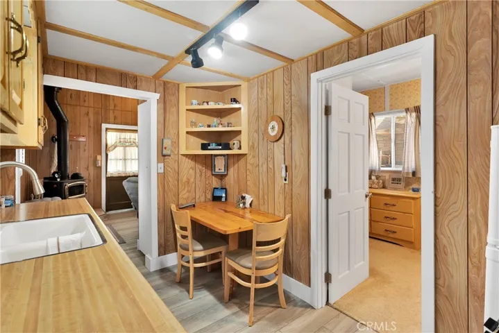 705 Cedar Lane, Crestline, California 92325