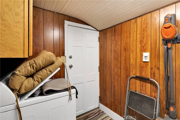 705 Cedar Lane, Crestline, California 92325