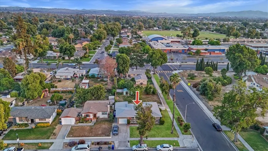 4896 Sunnyside Drive, Riverside, California 92506