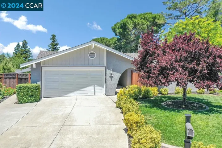 935 Center Court, Martinez, California 94553-4647
