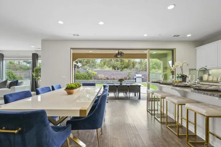 15910 Dyer Lane, San Diego, California 92127