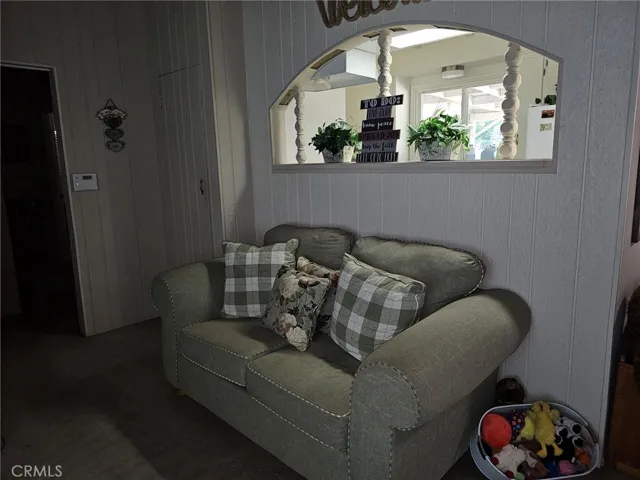 additional living room picture