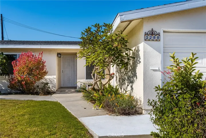 3288 Arizona Lane, Costa Mesa, California 92626