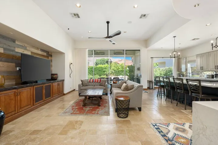 24-web-or-mls-CS_Malaga_0724_024