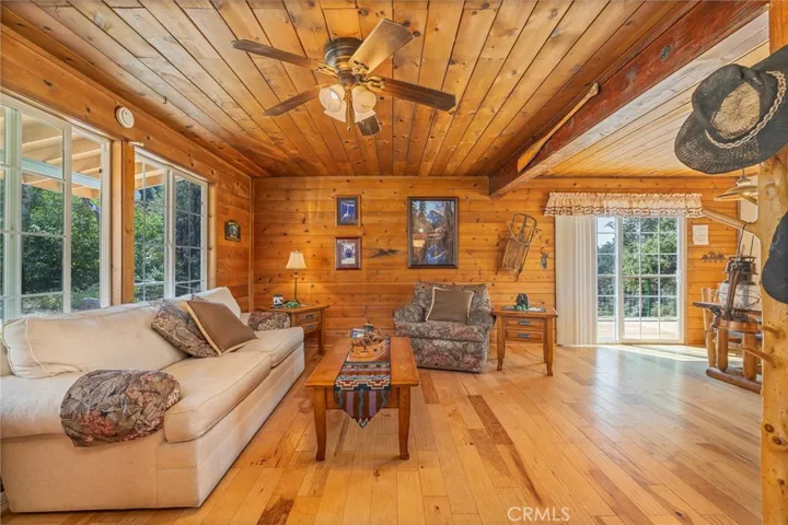 43581 Peterson Creek Road, Ahwahnee, California 93601