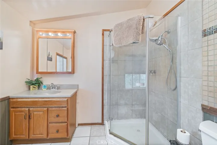 43581 Peterson Creek Road, Ahwahnee, California 93601