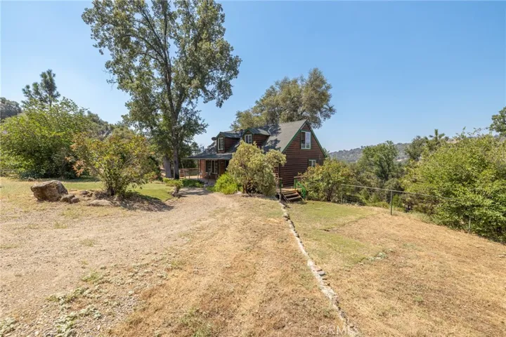 43581 Peterson Creek Road, Ahwahnee, California 93601