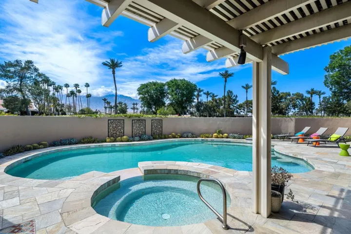 Patio View off Breakfast Nook