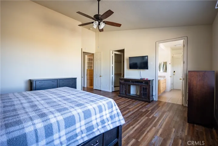 9075 E Primavera Road, Pinon Hills, California 92372