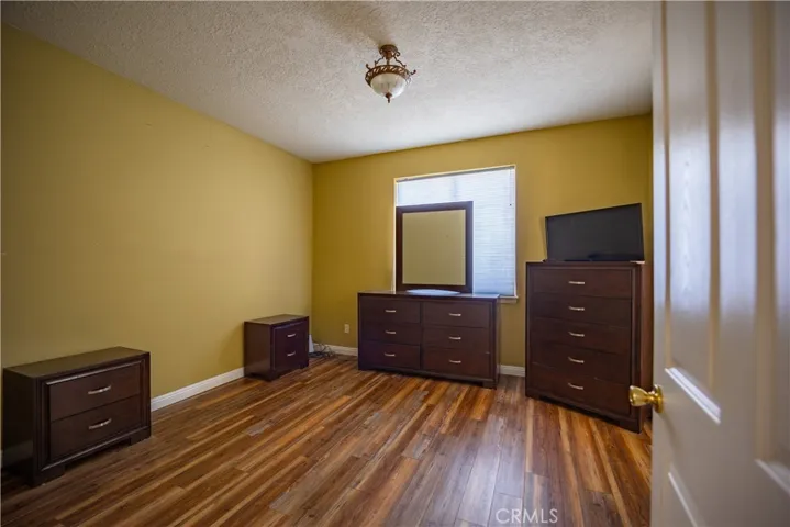 9075 E Primavera Road, Pinon Hills, California 92372