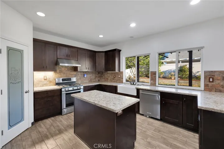 5234 Plateau Road, Palmdale, California 93552