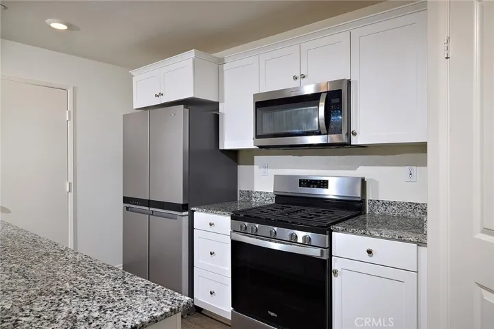 1254 Memorial Avenue, Hemet, California 92543