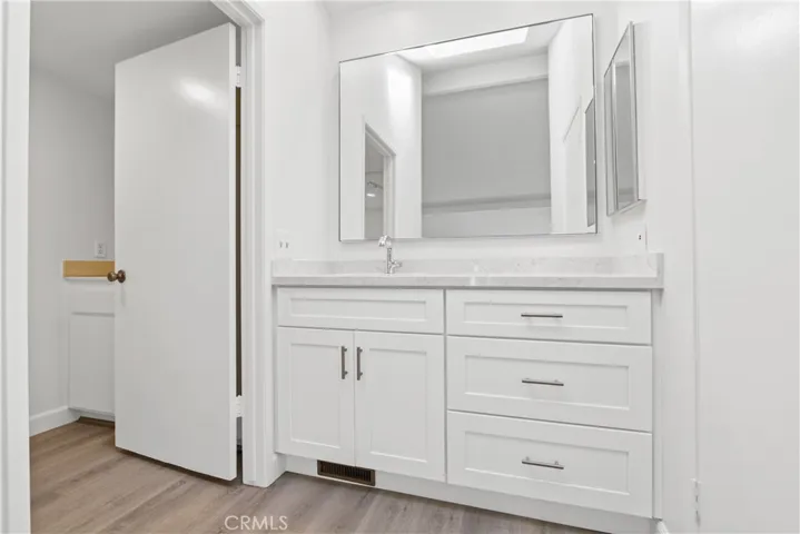 80 Lakepines, Irvine, California 92620