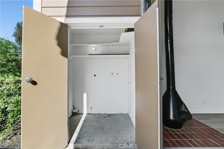 80 Lakepines, Irvine, California 92620