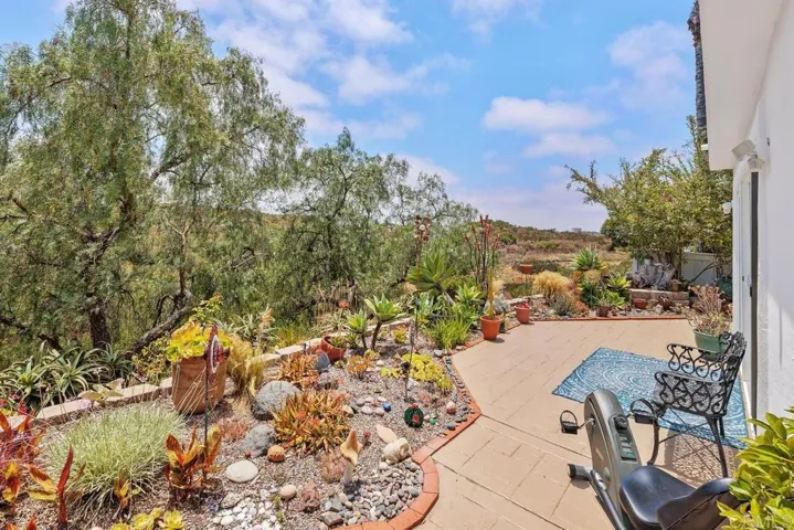 4153 Arcadia Way, Oceanside, California 92056