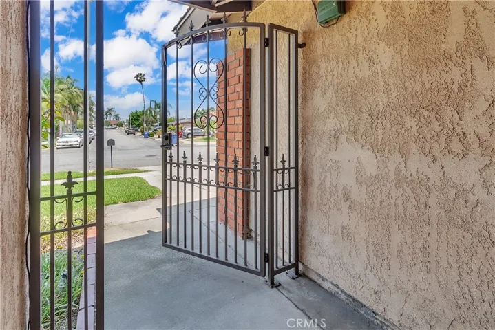 9476 Pico Vista Rd, Downey, California 90240