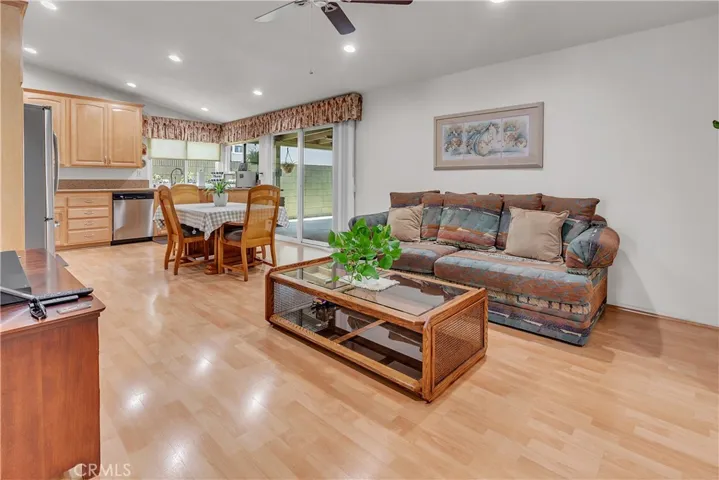 9476 Pico Vista Rd, Downey, California 90240