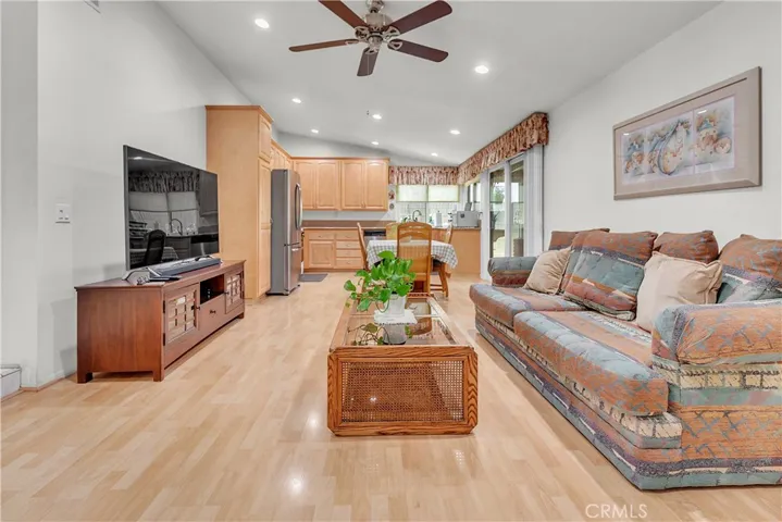 9476 Pico Vista Rd, Downey, California 90240