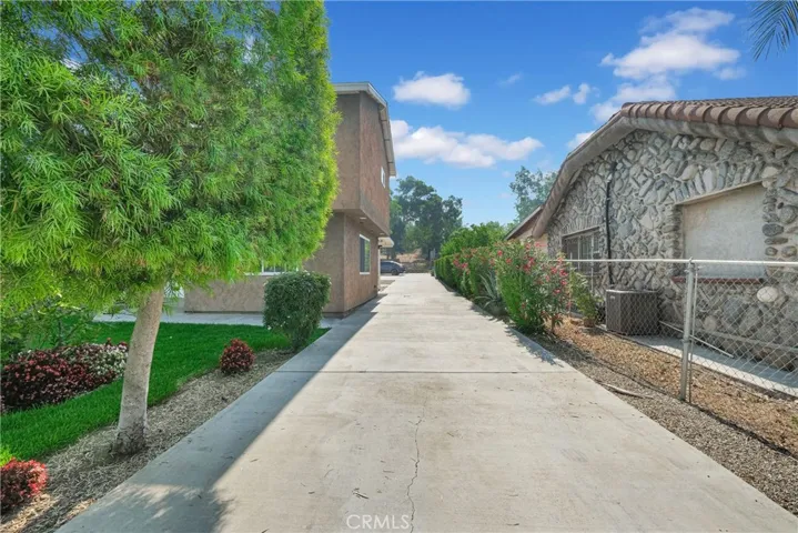 3530 Campbell Street, Jurupa Valley, California 92509