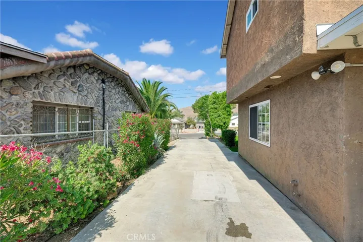 3530 Campbell Street, Jurupa Valley, California 92509