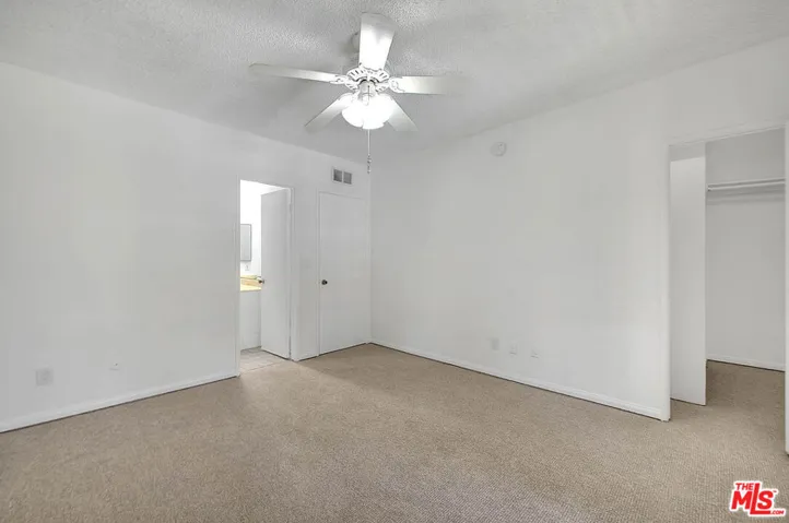 19545 Sherman Way 19, Reseda, California 91335