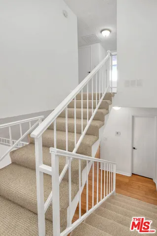 19545 Sherman Way 19, Reseda, California 91335