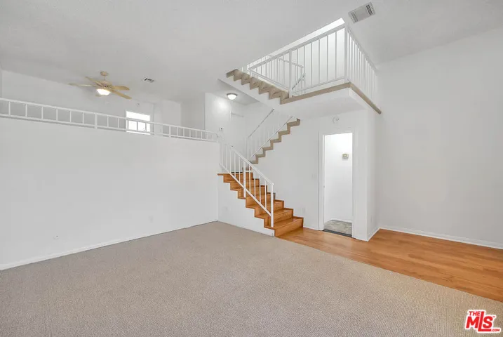 19545 Sherman Way 19, Reseda, California 91335