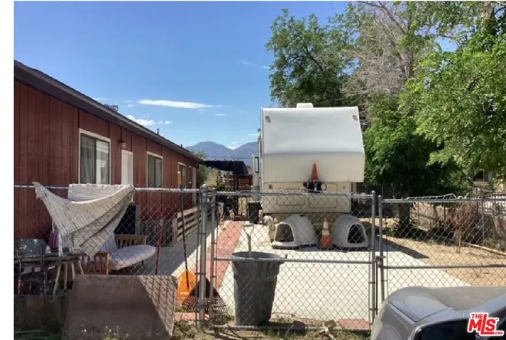 12730 E Avenue V-14, Pearblossom, California 93553