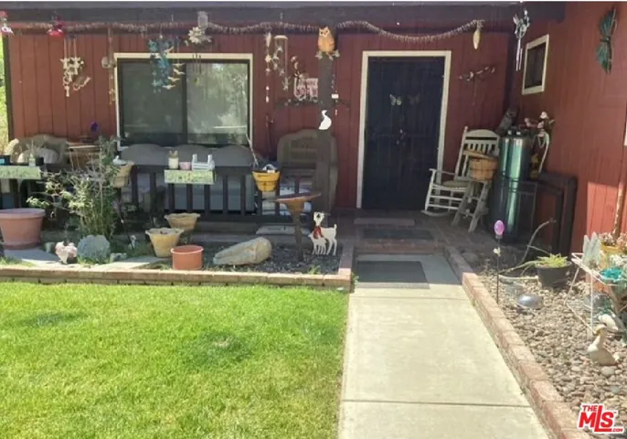 12730 E Avenue V-14, Pearblossom, California 93553