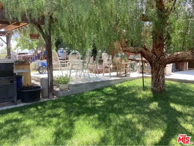 12730 E Avenue V-14, Pearblossom, California 93553