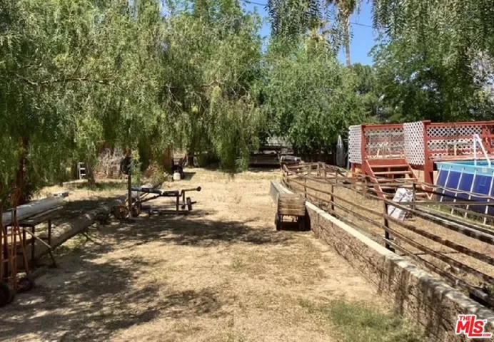 12730 E Avenue V-14, Pearblossom, California 93553